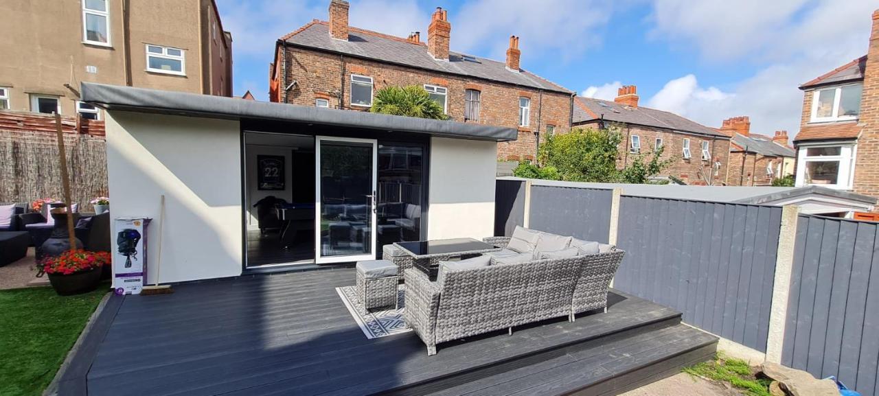 Lovely Unit Elgin Drive Coastal Bliss Your Seaside Retreat With City Excitement Wallasey Bagian luar foto